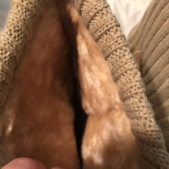 🌼🌼Beige Sweater Buckle Boots🌼🌼 - Picture 5 of 6